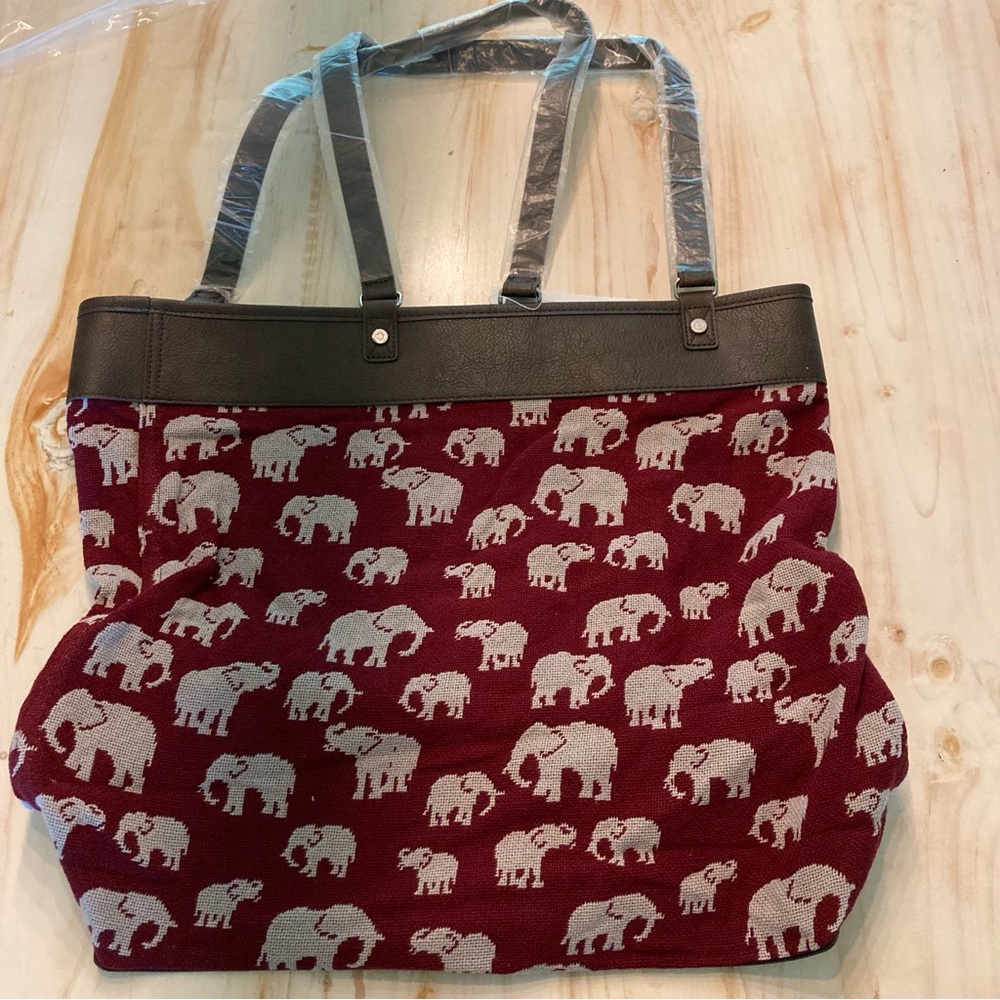 Thirty-One Elephant Reversible Tote
